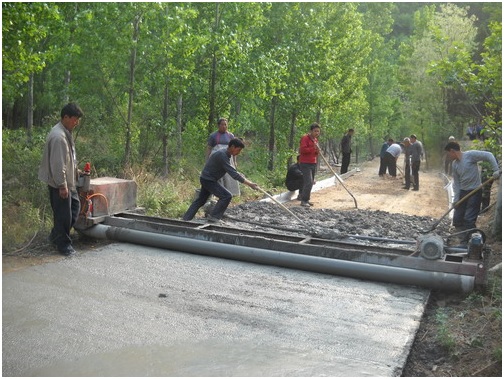 道路施工.jpg 道路施工.jpg